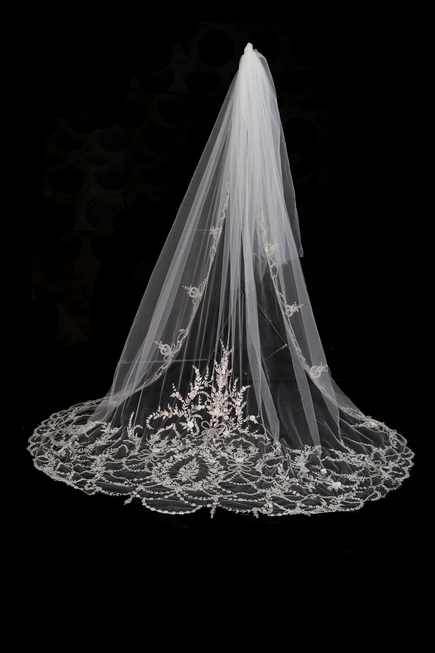 KV1 - Cathedral Veil